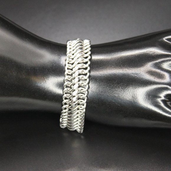 Vintage Signed CORO PEGASUS Thick Link Bracelet Silver Tone 7.5" Long 1950s - Picture 2 of 15